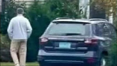 لقصة بدأ زوجي يجلب لى باقة من الزهور كل يوم جمعة