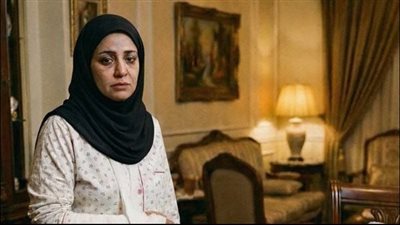 جعلني زوجي أستضيف حفلة عيد ميلاده وذراعي