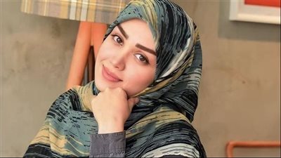 تقول رزان تعرفت على شاب عن طريق الانترنت