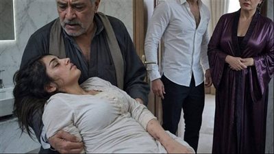 بنتي كانت مرمية في أرضية الحمام فاقدة الوعي حكـايات مني السيد